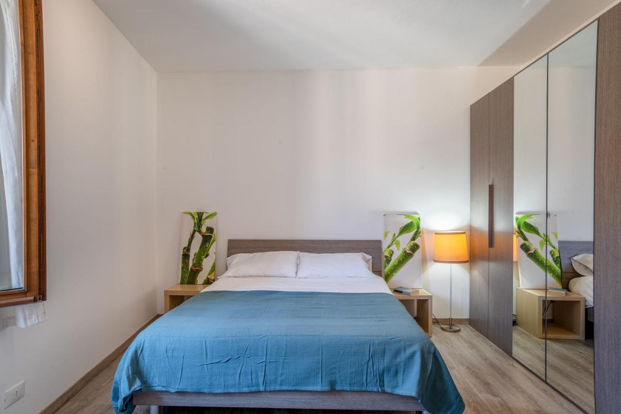 Como Renovated Apartment Zewnętrze zdjęcie